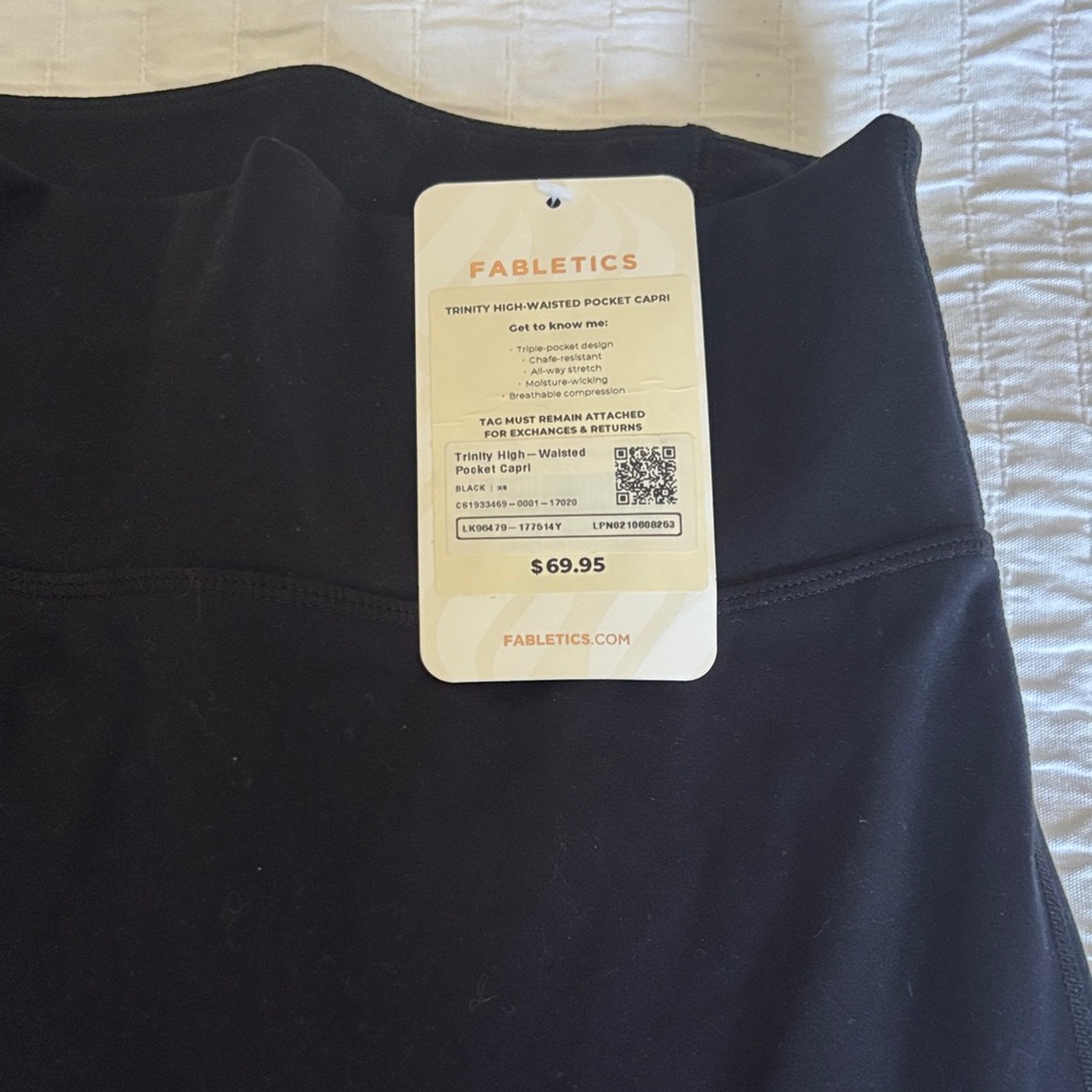Fabletics Black Trinity High-Waisted Capri
